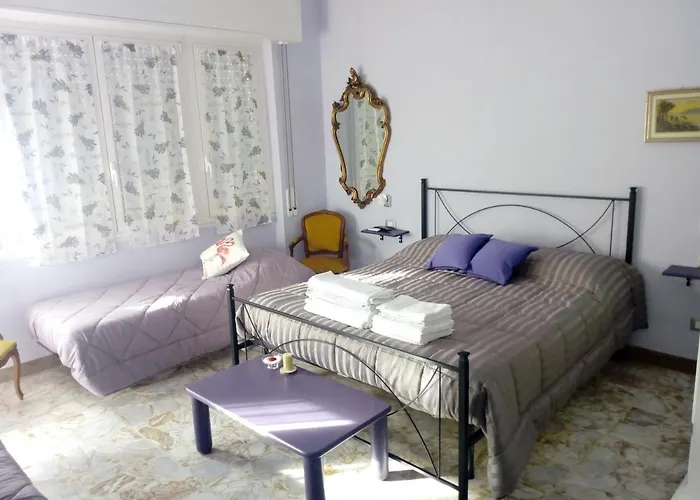 B&B Mila E Nan Borghetto Santo Spirito photo
