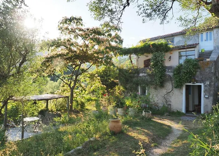 Photo de Antica Casa Del Canto-Le Rose-Relax, Natura, Bike, Private Parking