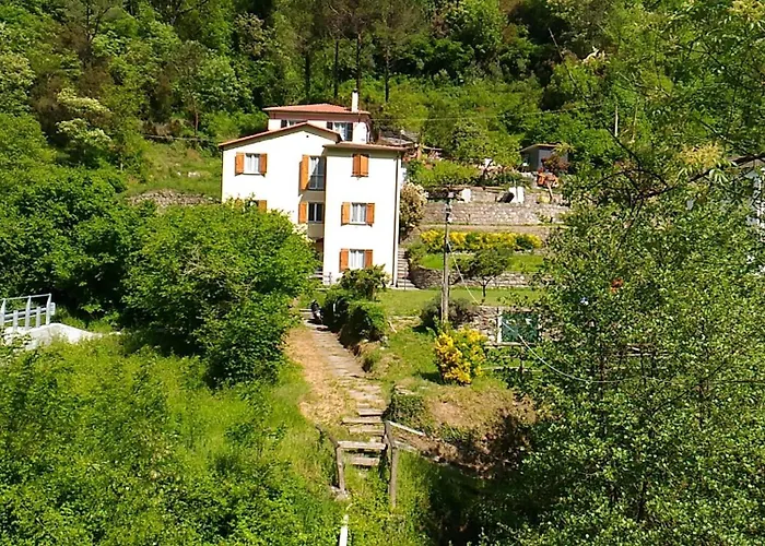Inosteria Affittacamere San Colombano Certenoli φωτογραφία