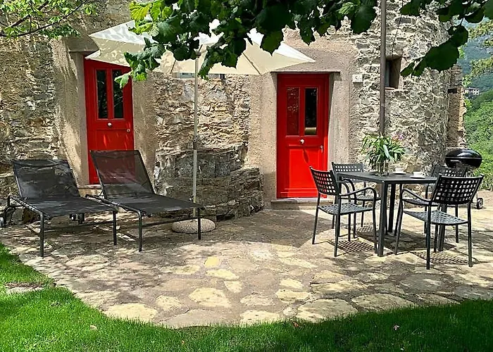 foto di Medieval Mountain Oasis With A Private Garden And Incredible Mountain View CASTELBIANCO