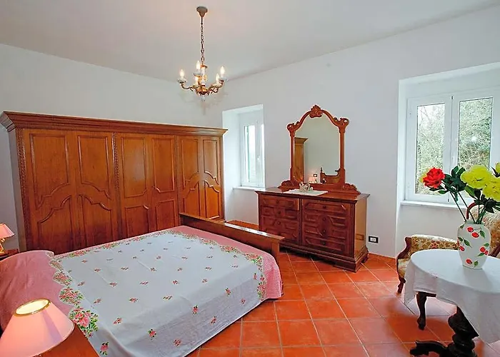 Rustic Cottage Charm In Liguria Sesta Godano photo