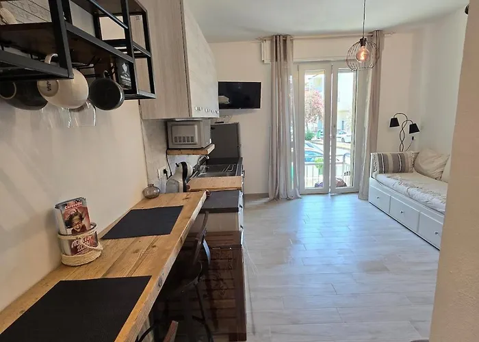 Lalla'S Home San Bartolomeo Al Mare photo